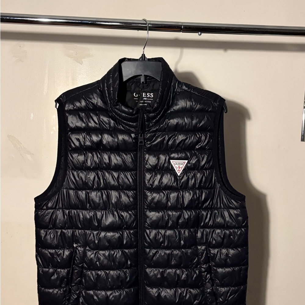 GUESS Men's Quilted Black Vest